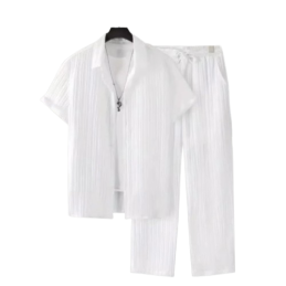 Costume d'été blanc pour...